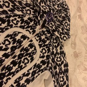 Lululemon hoodie Size 6